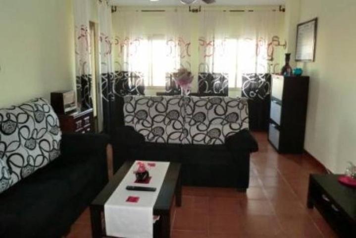 Piso en venta en Adra, Adra photo 0