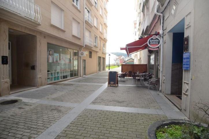 Local comercial en venta en Boiro, Tenencia photo 0