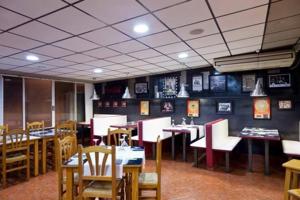 Local comercial en venta en Gandia, Playa de Gandia photo 0