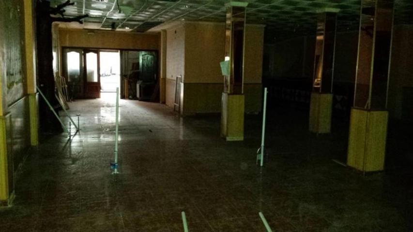 Local comercial en venta en Manises, Los filtros photo 0