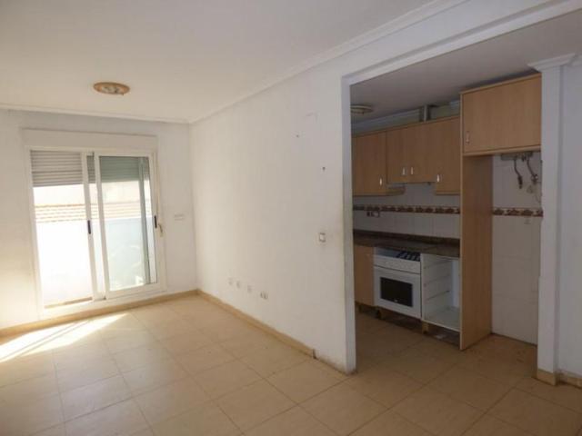 Apartamento en venta en Torrevieja, Centro photo 0