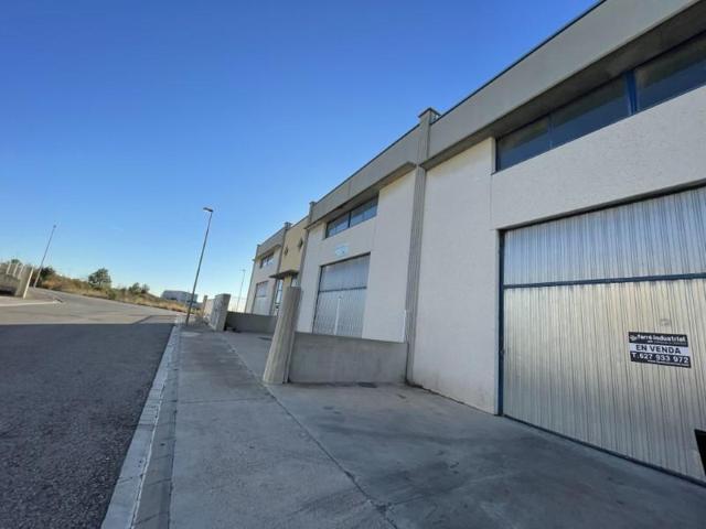 Nave industrial en venta en Perafort photo 0