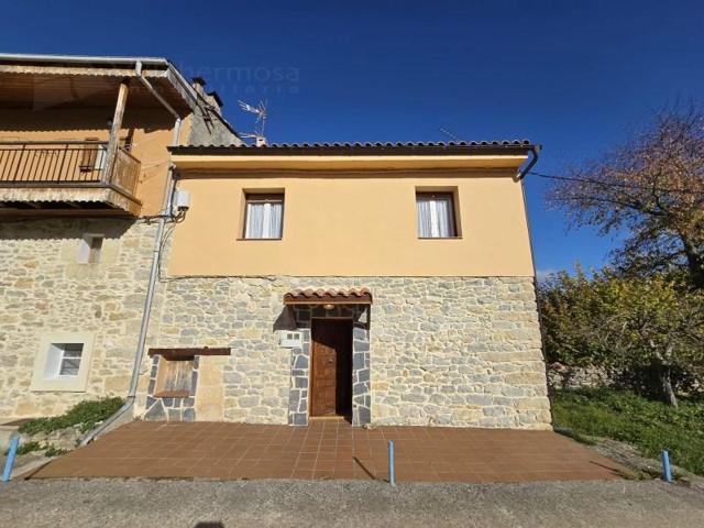 Casa en venta en Merindad de Sotoscueva photo 0