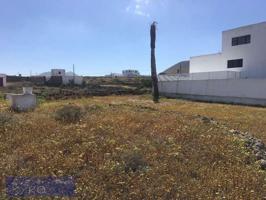 Terreno en venta en Tinajo photo 0