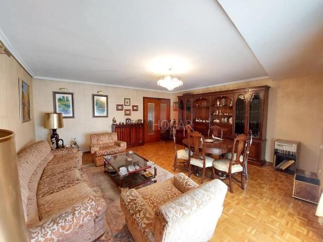 Piso en venta en Arévalo, Arevalo photo 0