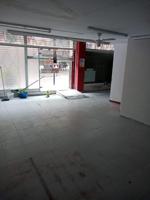 Local comercial en venta en Olesa de Montserrat, Rambla photo 0