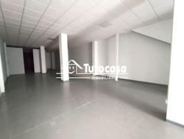 Local comercial en venta en Dos Hermanas, Centro - Doña Mercedes photo 0