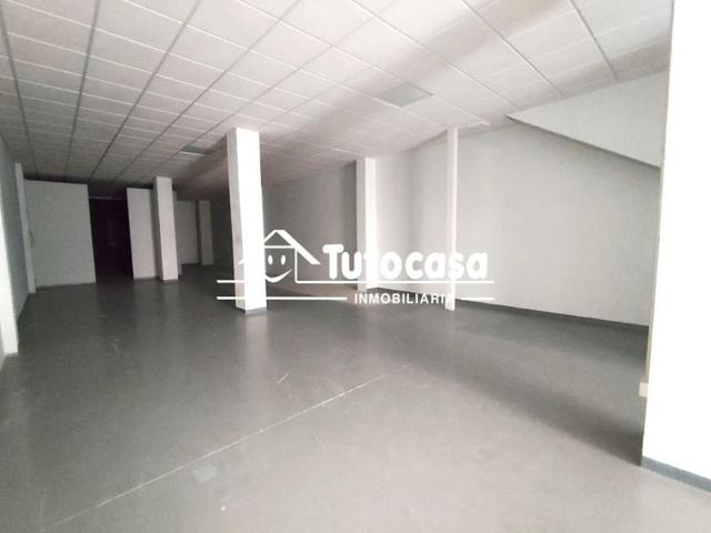 Local comercial en venta en Dos Hermanas, Centro - Doña Mercedes photo 0