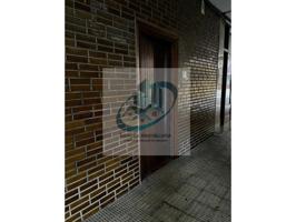 Local comercial en venta en Portugalete photo 0