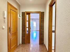 Piso en venta en L'Alcudia de Crespins, Comunidad valenciana photo 0