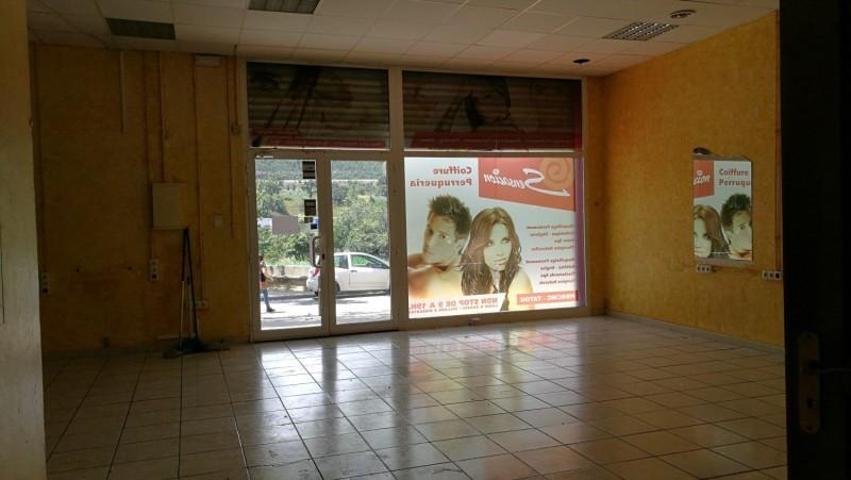 Local comercial en venta en Borrassà, Pirineo de girona photo 0