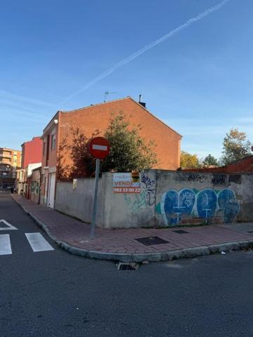 Terreno en venta en Valladolid, Pajarillos photo 0