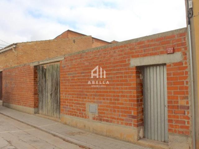 Terreno en venta en Penelles photo 0