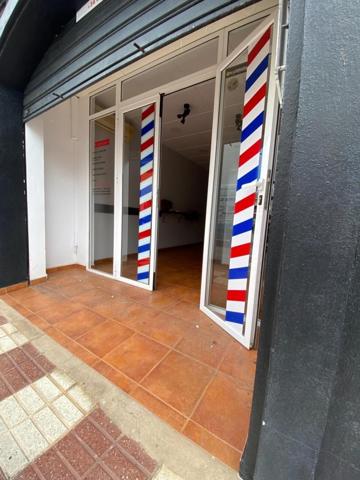 Local comercial en venta en Benalmádena, Arroyo de la miel photo 0