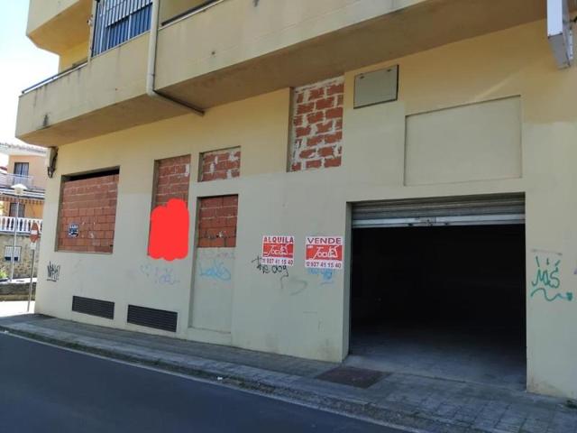 Local comercial en venta en Plasencia, Calle Monfragüe, 10600 photo 0