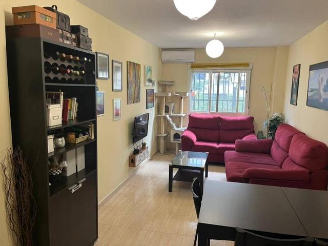 Piso en venta en Plasencia photo 0