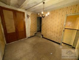 Casa en venta en Tudela photo 0