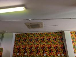 Local comercial en venta en Utiel, Utiel photo 0