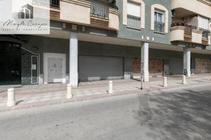 Local comercial en venta en Atarfe, Zona iliberis photo 0