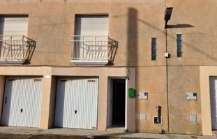 Adosada en venta en Ulldecona, El castell photo 0