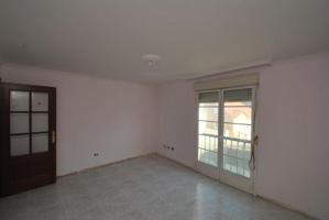 Piso en venta en Vilanova de Arousa, Caleiro photo 0