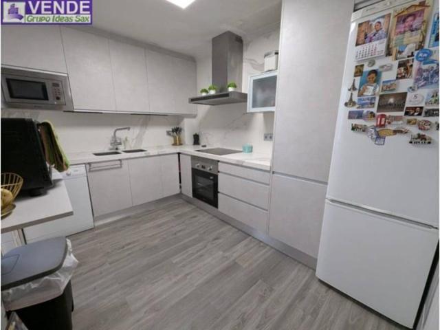 Piso en venta en Sax, Sax photo 0