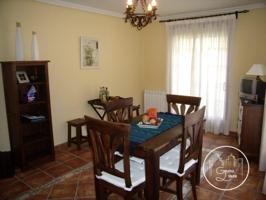Duplex en venta en La Adrada photo 0