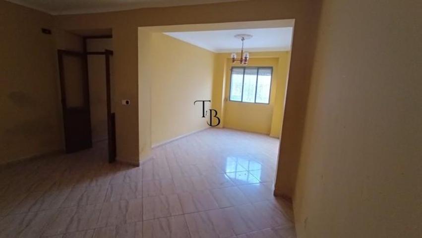 Casa en venta en Morón de la Frontera, Moron De la Frontera photo 0