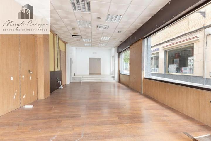 Local comercial en venta en Maracena, Zona metropolitana photo 0