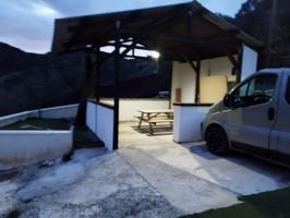 Casa con terreno en venta en Morón de la Frontera, Moron De la Frontera photo 0