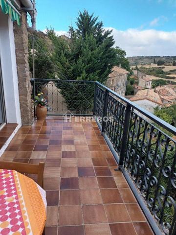 Adosada en venta en Moreda de Álava-Moreda Araba, Barriobusto photo 0