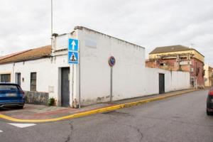 Terreno en venta en Dos Hermanas photo 0