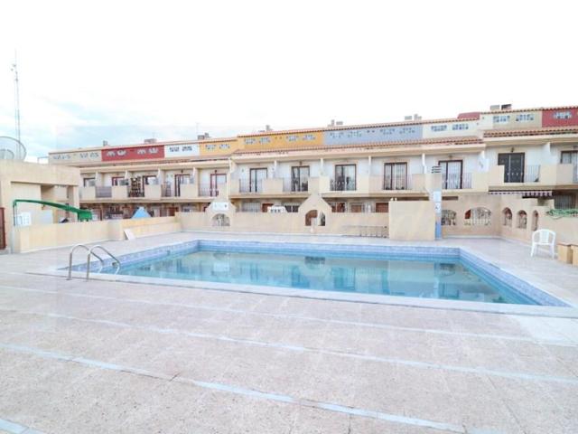Bungalow en venta en Orihuela, Playa Flamenca photo 0