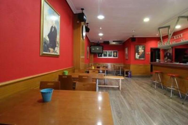Local comercial en venta en Vitoria-Gasteiz, San Cristobal photo 0