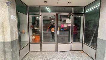 Local comercial en venta en Terrassa, Vilardell photo 0