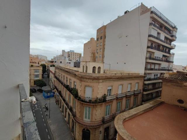 Piso en venta en Almería, Plaza de Toros - Santa Rita photo 0