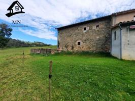 Chalet en venta en Saro, Northern spain photo 0