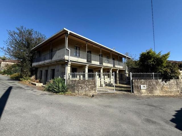 Casa en venta en Boborás, O carballino photo 0