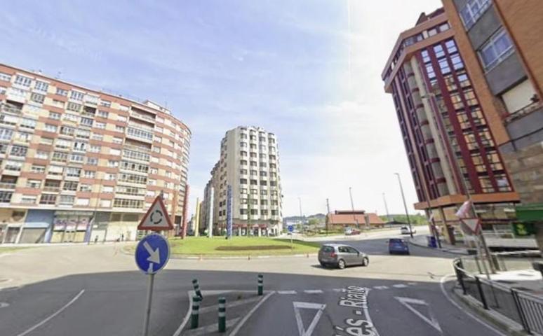 Piso en venta en Avilés, Centro photo 0