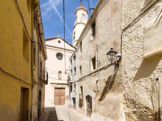 Casa en venta en Puigpelat photo 0