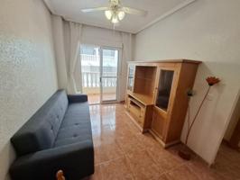 Piso en venta en Guardamar del Segura photo 0