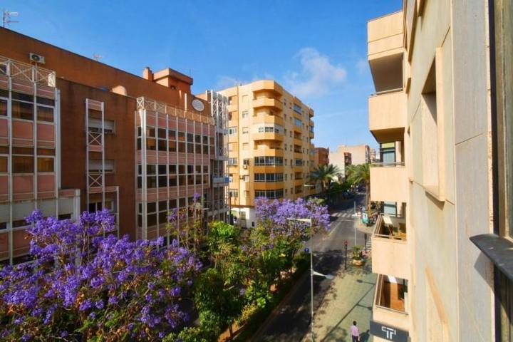 Oficina en venta en El Ejido, Centro ejido photo 0