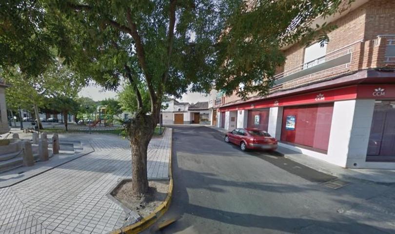 Local comercial en venta en Ajofrín, Ajofrín photo 0