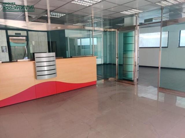 Local comercial en venta en Vilanova del Camí, Centre photo 0