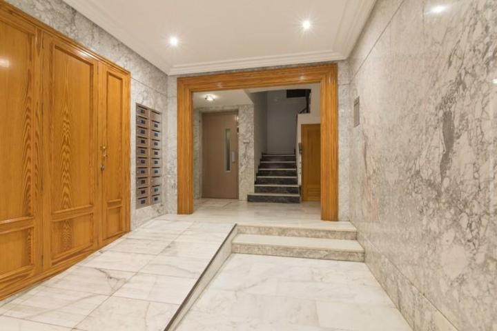 Piso en venta en Elche, Corazon de Jesus photo 0