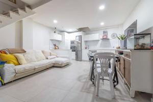 Adosada en venta en Sevilla, La Plata photo 0