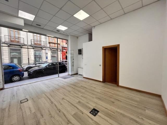 Local comercial en venta en Gijón, Gijón photo 0