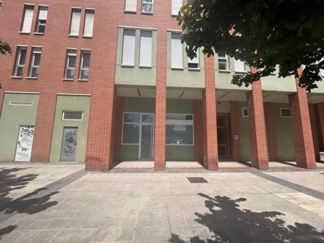 Local comercial en venta en Pamplona, San Jorge photo 0