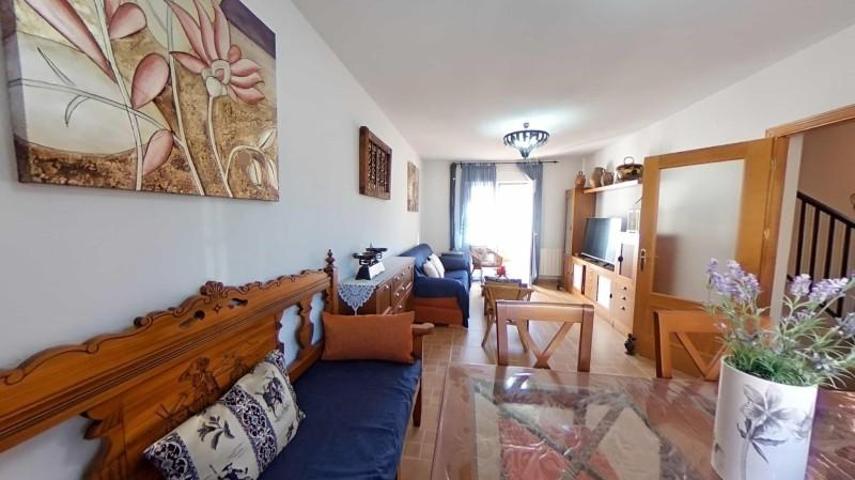 Adosada en venta en Barajas de Melo, Castilla la mancha photo 0