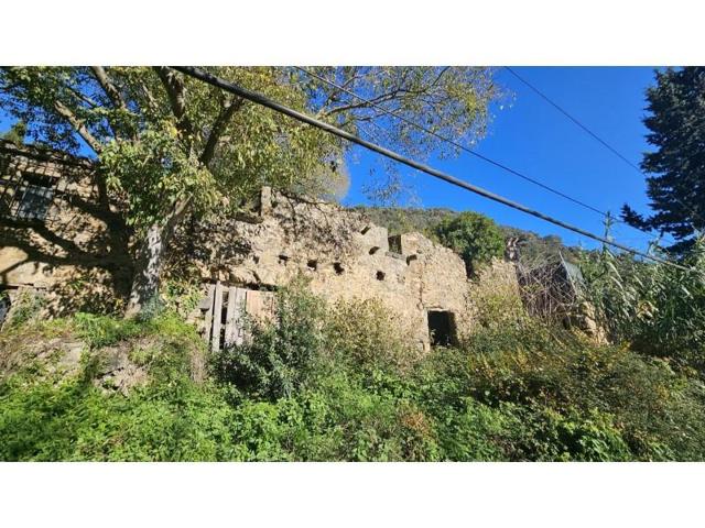 Casa con terreno en venta en Tordera photo 0